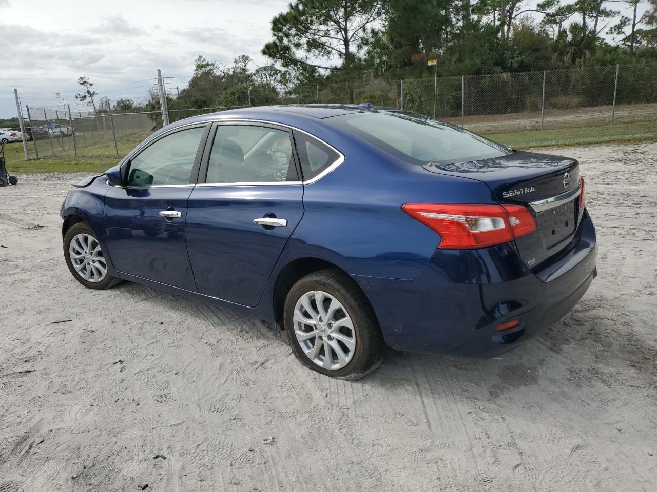 Obraz 2 z 2019 NISSAN SENTRA S 2019 z VIN 3N1AB7AP2KY363348