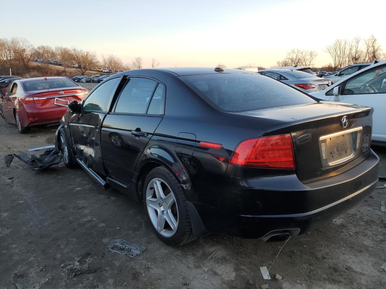 Obraz 2 z 2004 ACURA TL  2004 z VIN 19UUA65684A015734