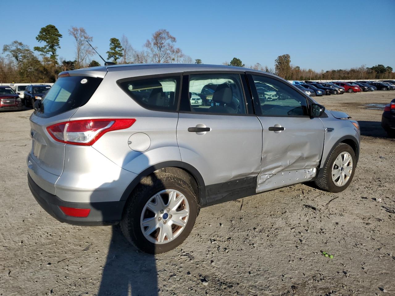 Obraz 3 z 2016 FORD ESCAPE S 2016 z VIN 1FMCU0F72GUA72399