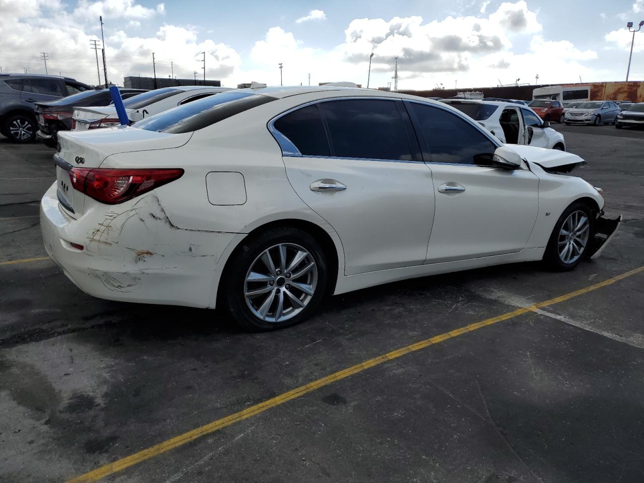 Obraz 3 z 2015 INFINITI Q50 BASE 2015 z VIN JN1BV7AP1FM345802
