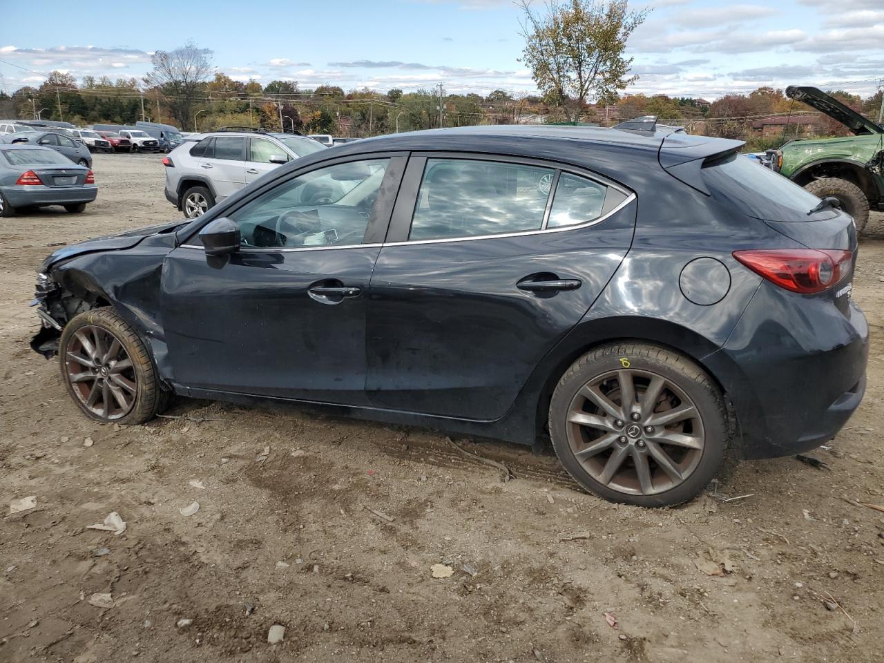 Image 2 of 2018 MAZDA 3 GRAND TOURING 2018 with VIN JM1BN1M32J1160820