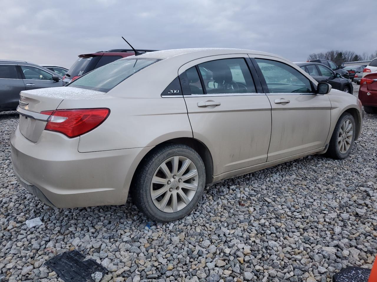 Изображение 3 2013 CHRYSLER 200 TOURING 2013 с VIN 1C3CCBBB4DN618238