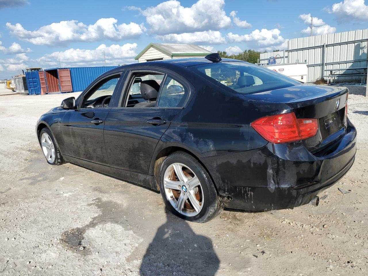 Image 2 of 2015 BMW 320 I 2015 with VIN WBA3B1C55FP831723