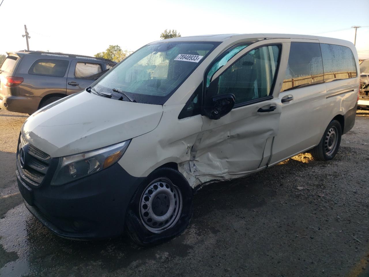 Obraz 2016 MERCEDES-BENZ METRIS  2016