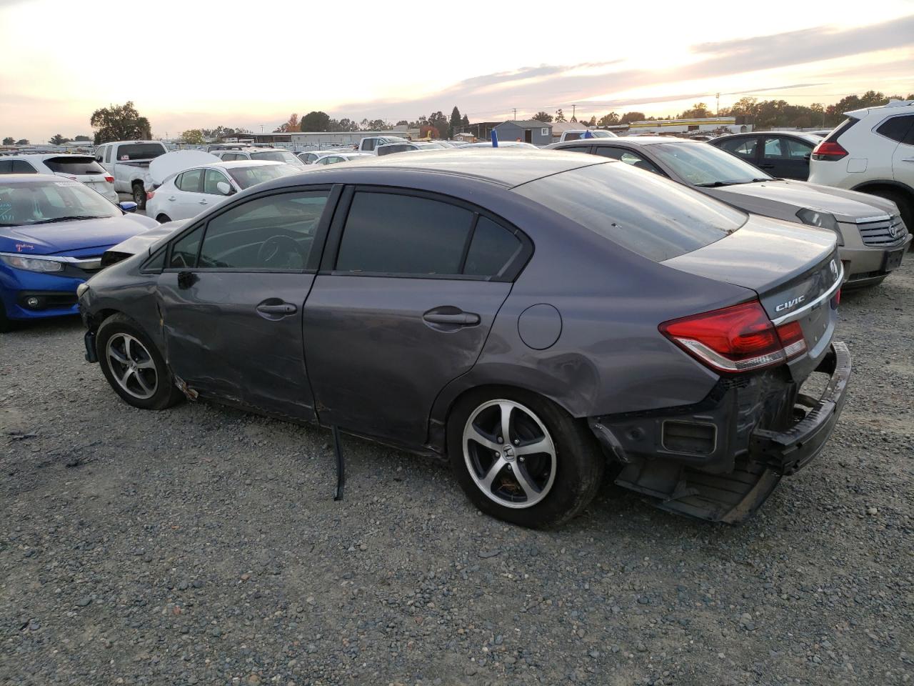 Obraz 2 z 2015 HONDA CIVIC SE 2015 z VIN 2HGFB2F73FH524172