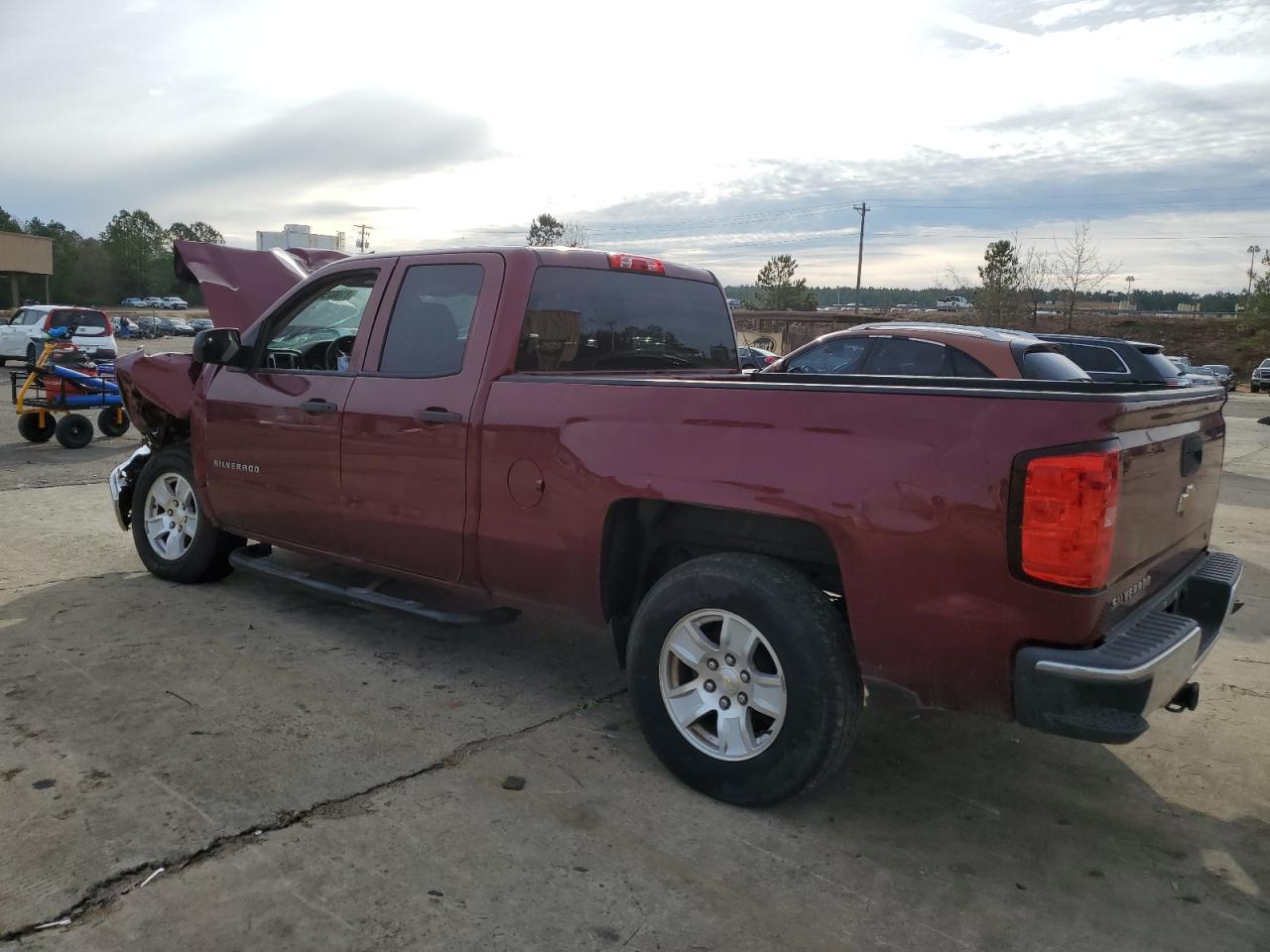 Image 2 of 2014 CHEVROLET SILVERADO C1500 LT 2014 with VIN 1GCRCREH2EZ296580