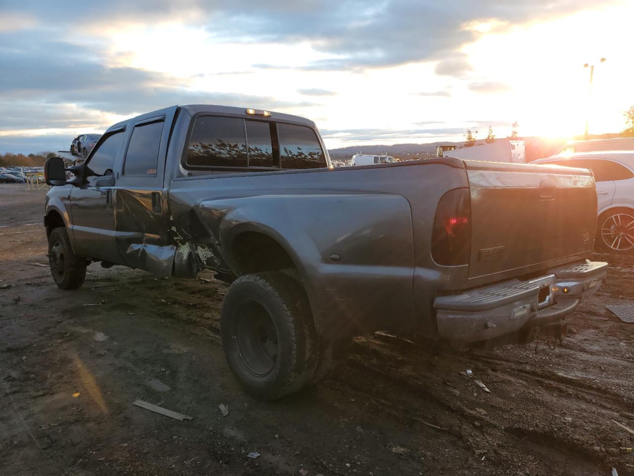 Изображение 2 2006 FORD F350 SUPER DUTY 2006 с VIN 1FTWW33P66ED32121