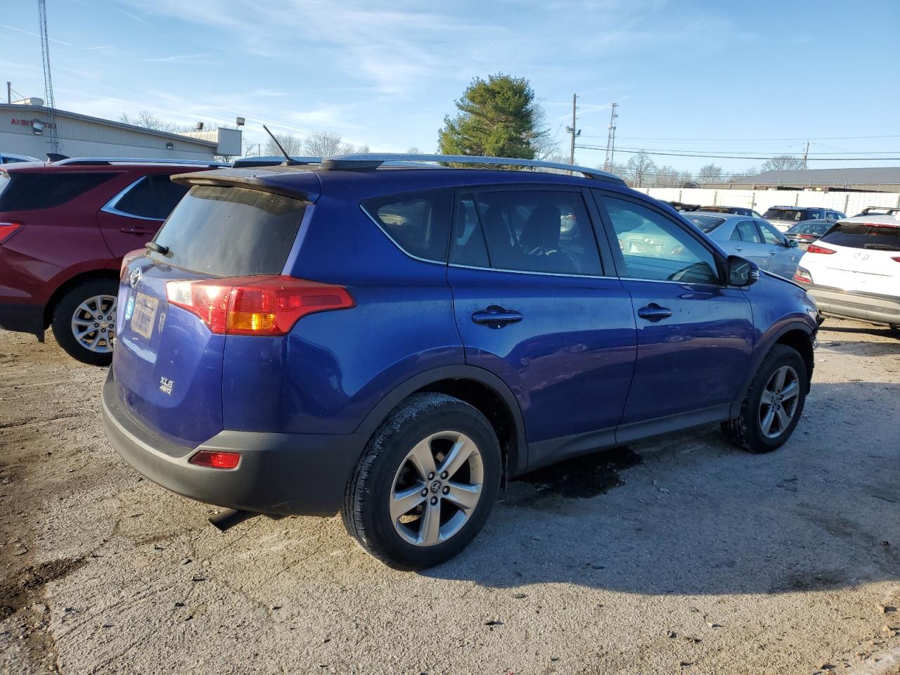 Obraz 3 z 2015 TOYOTA RAV4 XLE 2015 z VIN 2T3RFREV2FW301372