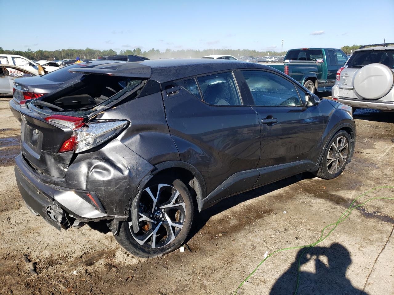 Obraz 3 z 2018 TOYOTA C-HR XLE 2018 z VIN NMTKHMBX6JR022312
