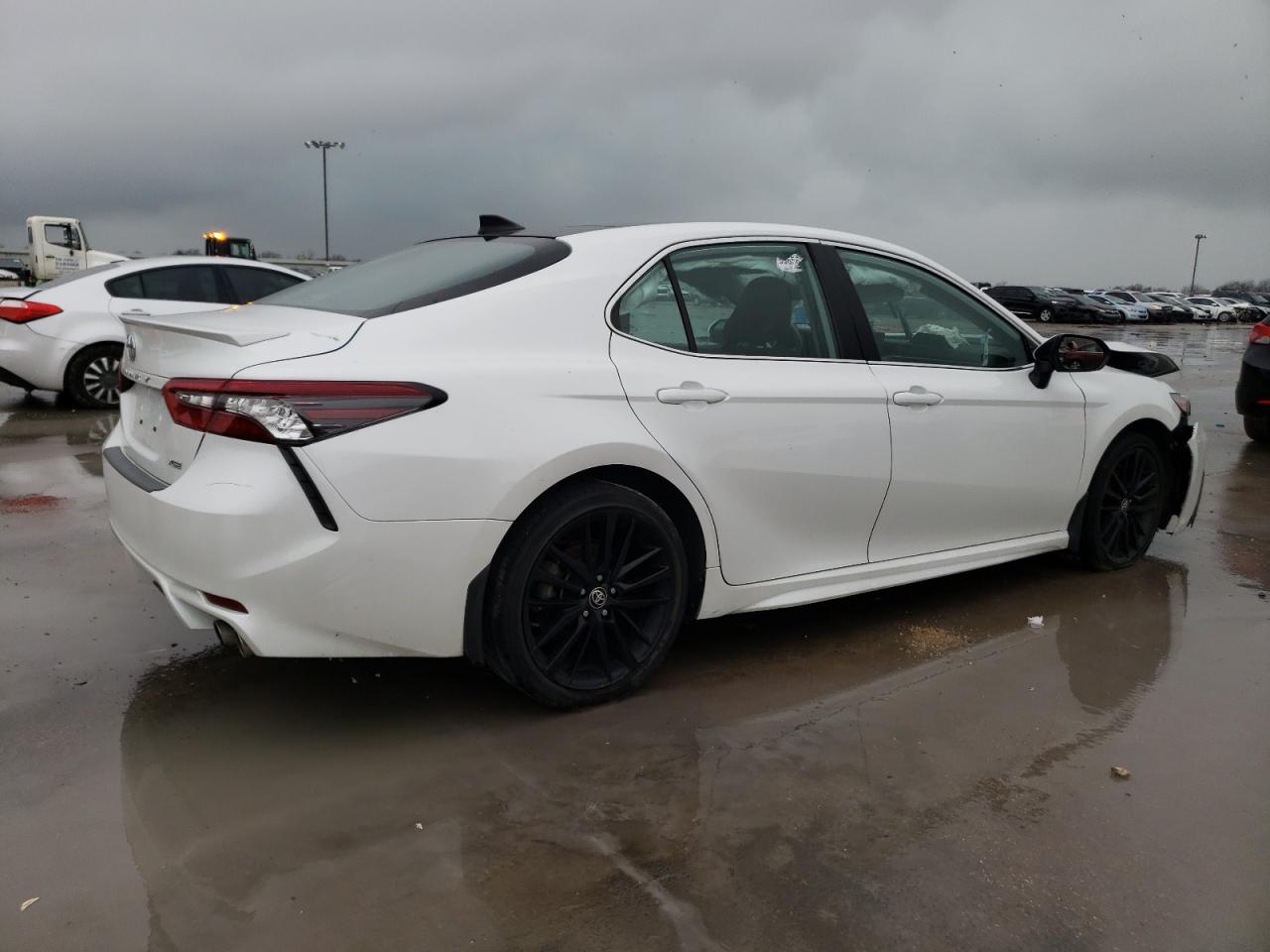 Изображение 3 2021 TOYOTA CAMRY XSE 2021 с VIN 4T1K61AK2MU588037