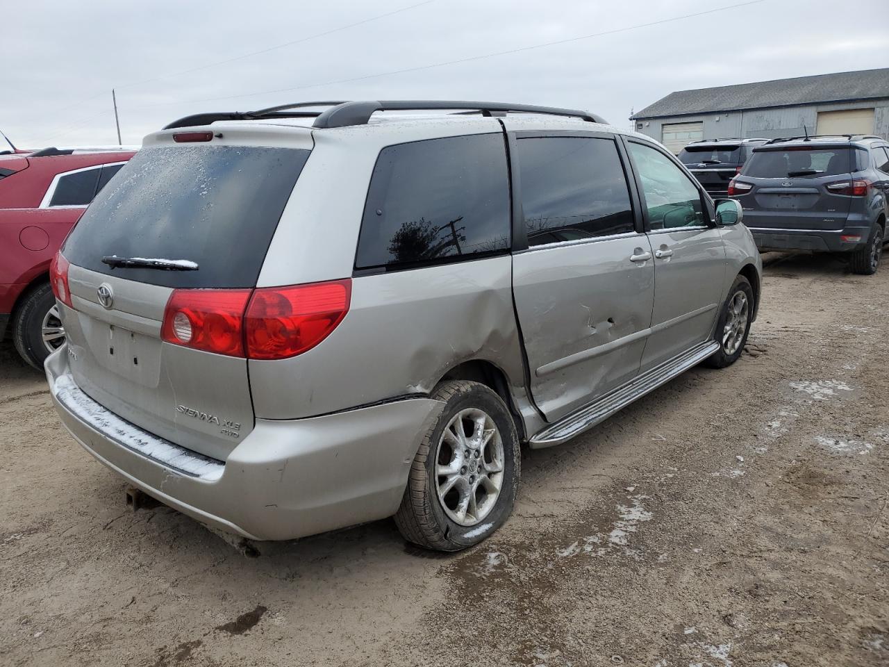 Изображение 3 2006 TOYOTA SIENNA XLE 2006 с VIN 5TDBA22C06S056762