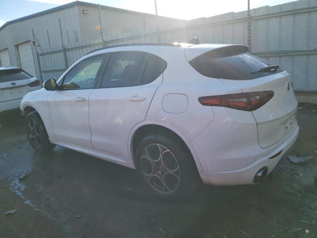 Изображение 2 2020 ALFA ROMEO STELVIO  2020 с VIN ZASPAJAN7L7C76156