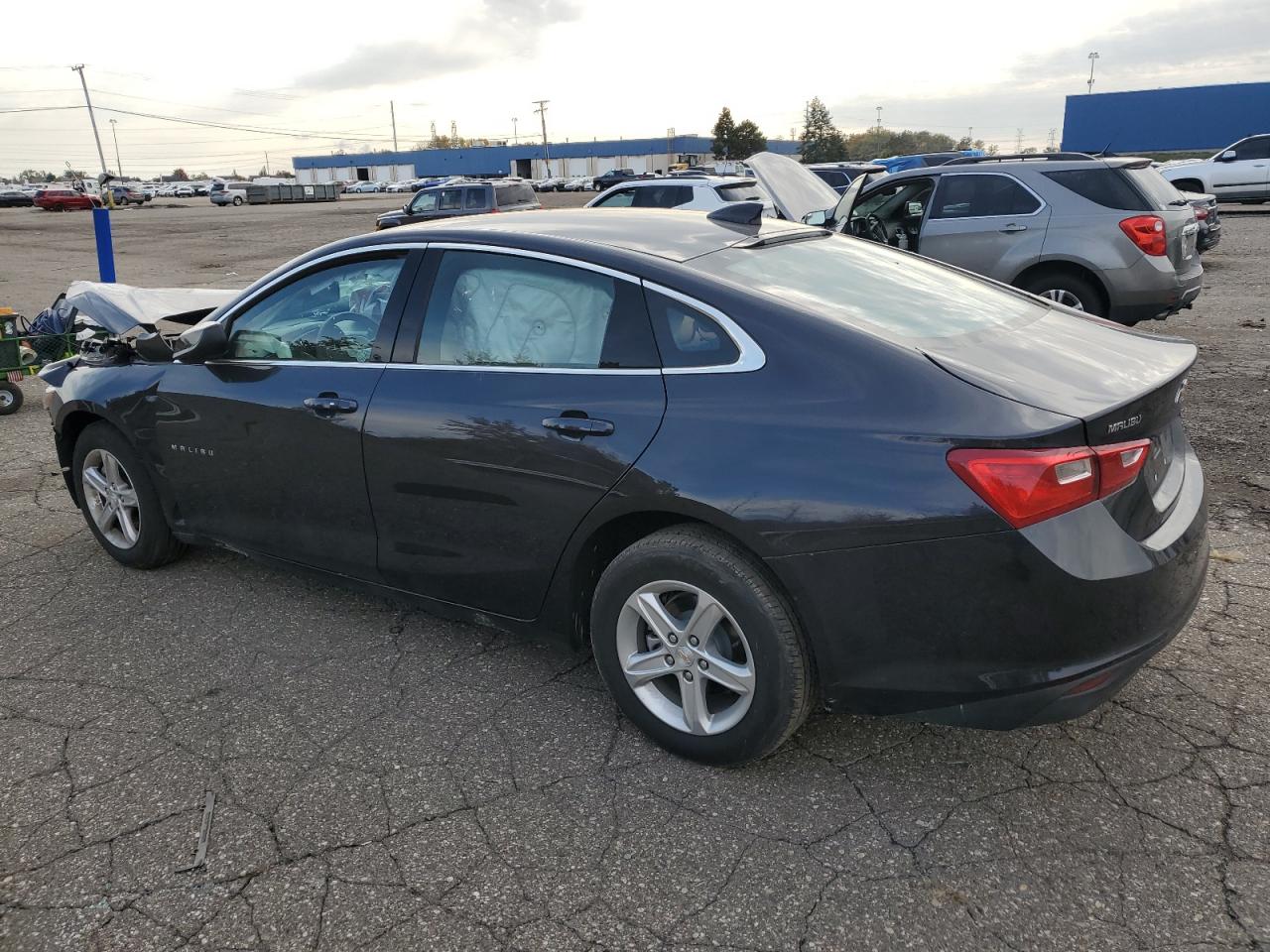 Изображение 2 2023 CHEVROLET MALIBU LT 2023 с VIN 1G1ZD5ST1PF203351