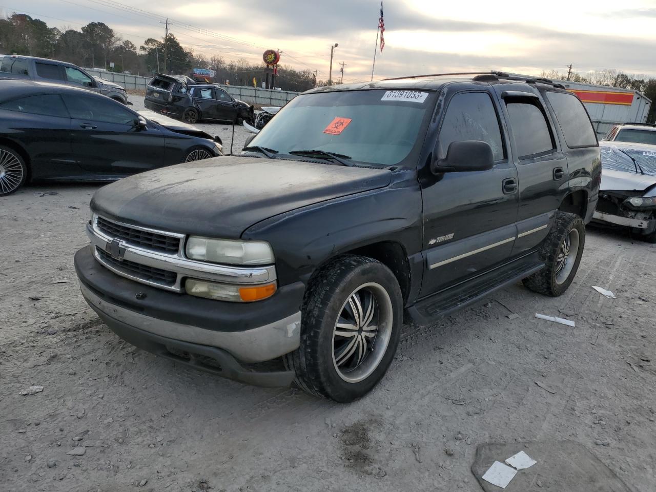 Изображение 1 2003 CHEVROLET TAHOE C1500 2003 с VIN 1GNEC13V33J326133