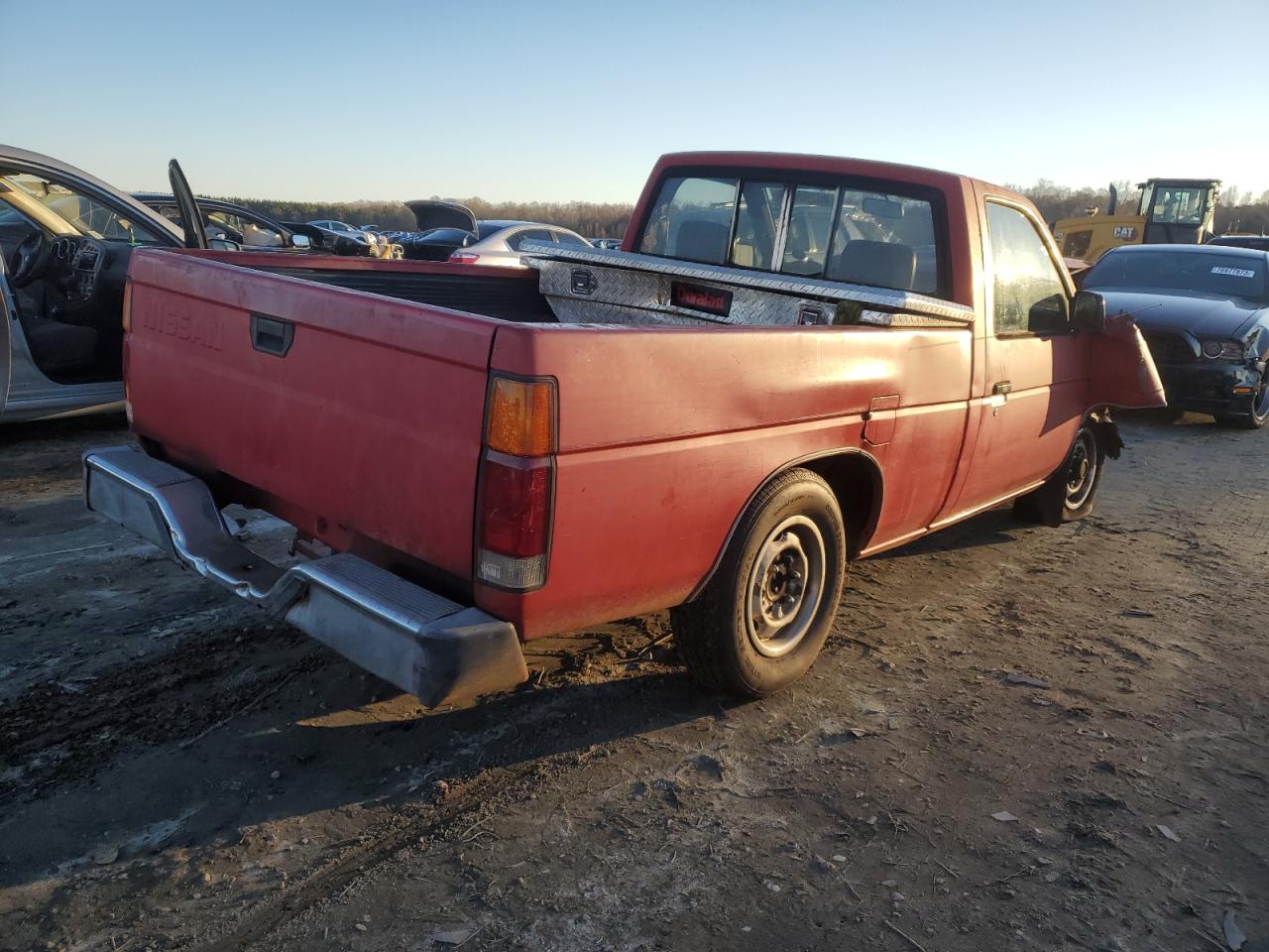 Изображение 3 1992 NISSAN TRUCK SHORT WHEELBASE 1992 с VIN 1N6SD11S1NC318747