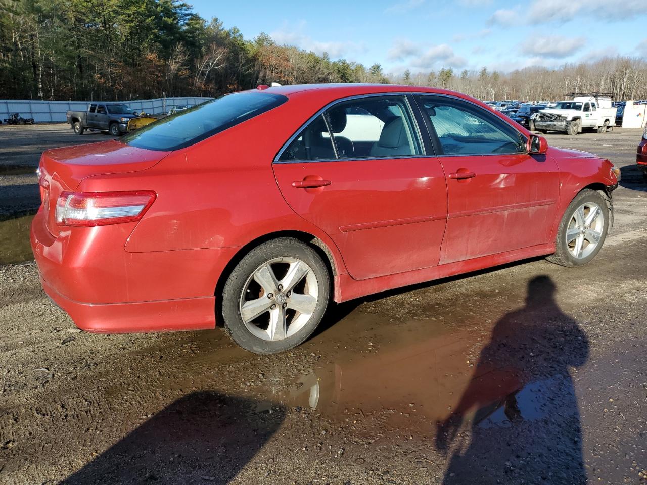 Image 3 of 2011 TOYOTA CAMRY BASE 2011 with VIN 4T1BF3EK4BU742699