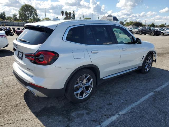 Obraz 3 z 2022 BMW X3 XDRIVE30I 2022 z VIN 5UX53DP04N9M51489