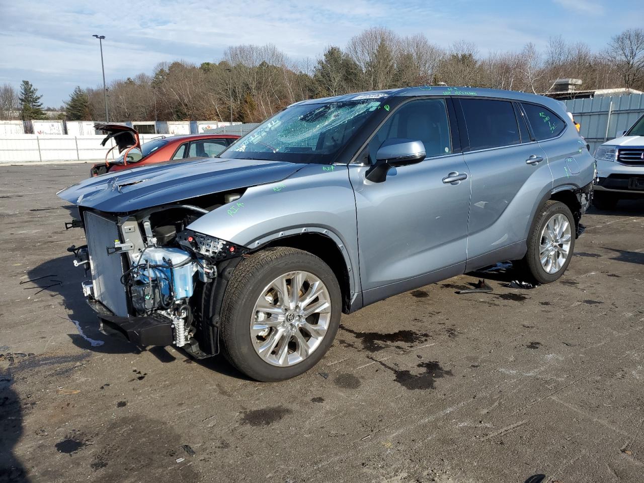 Изображение 2022 TOYOTA HIGHLANDER LIMITED 2022