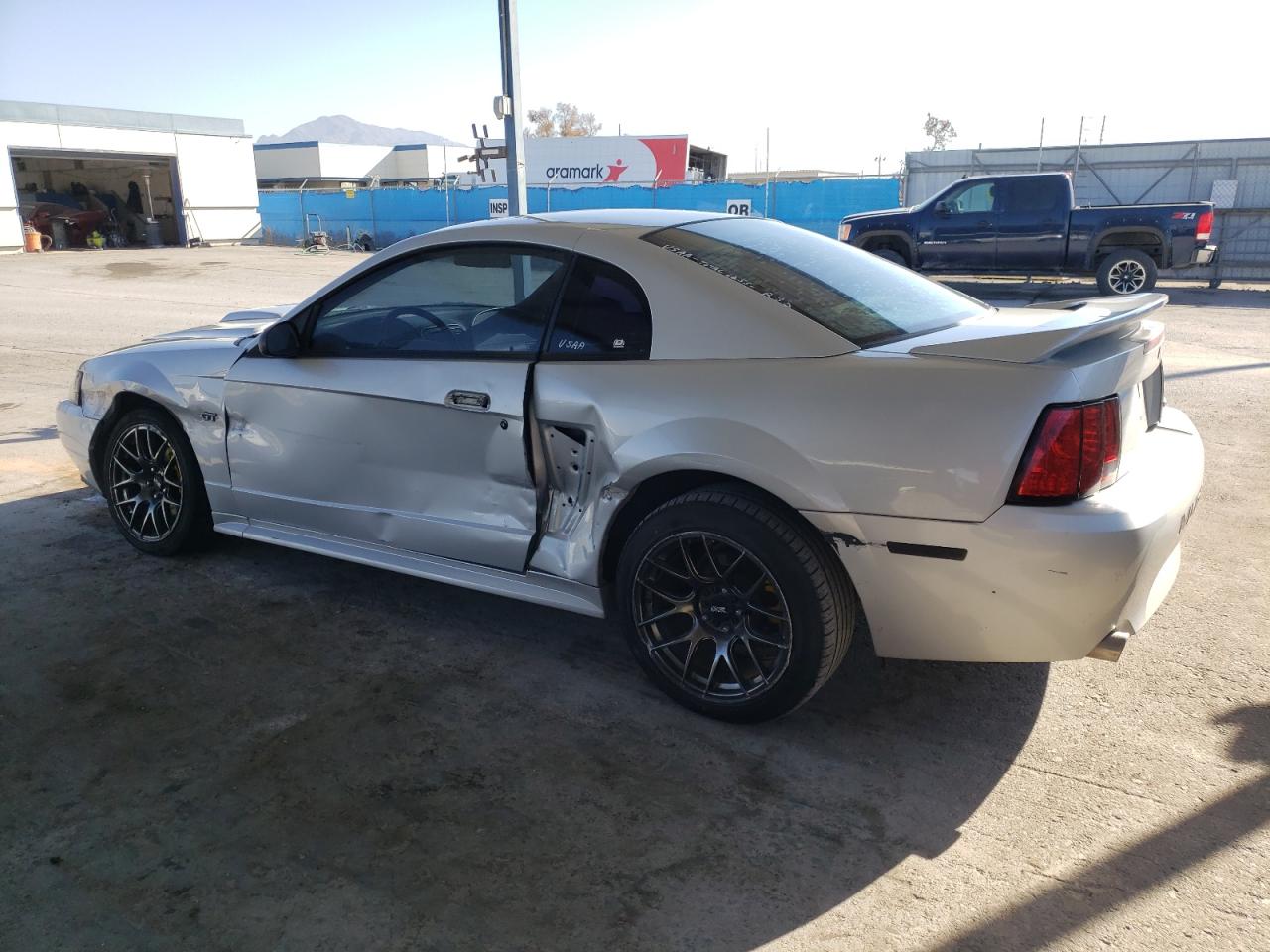 Изображение 2 2000 FORD MUSTANG GT 2000 с VIN 1FAFP42X5YF312031