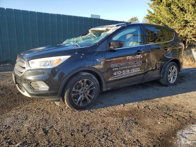 Image 1 of 2017 FORD ESCAPE SE 2017 with VIN 1FMCU9G98HUC73519