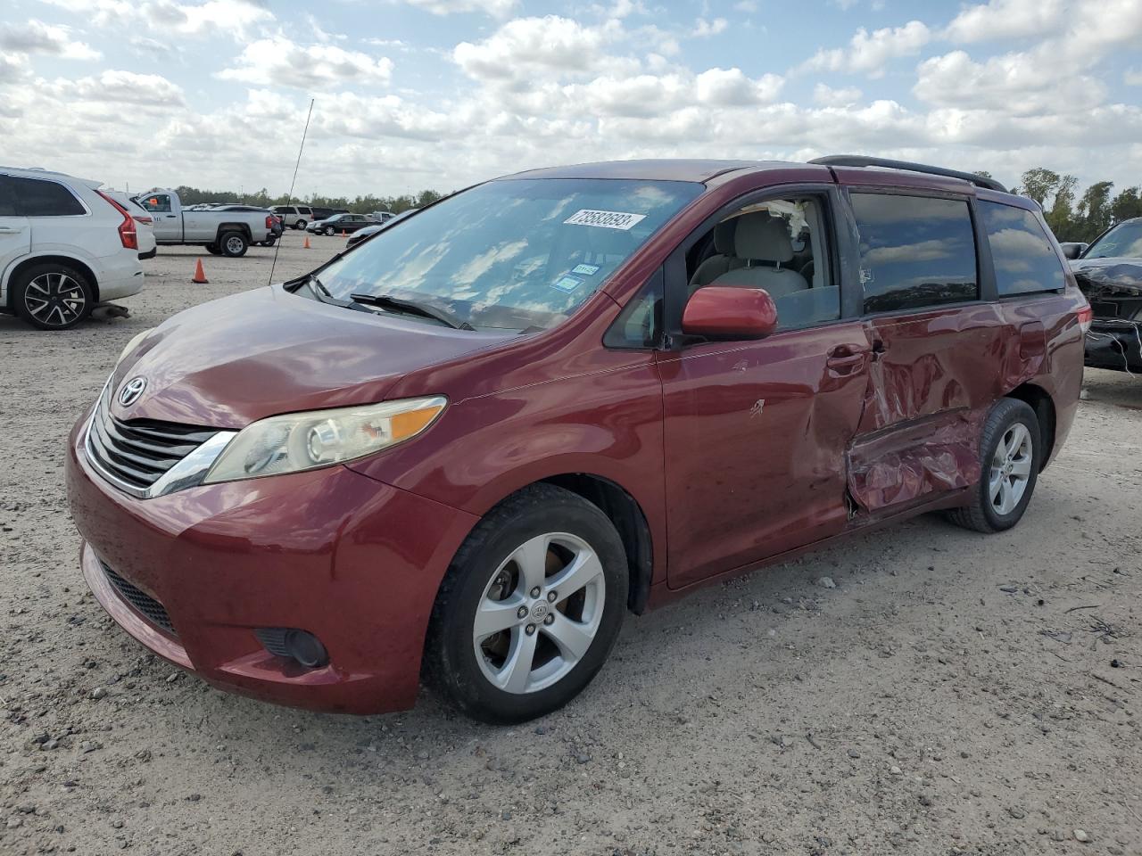 Image 1 of 2011 TOYOTA SIENNA LE 2011 with VIN 5TDKK3DCXBS065270