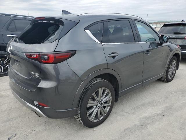 Image 3 of 2024 MAZDA CX-5 SIGNATURE 2024 with VIN JM3KFBXY2R0379747