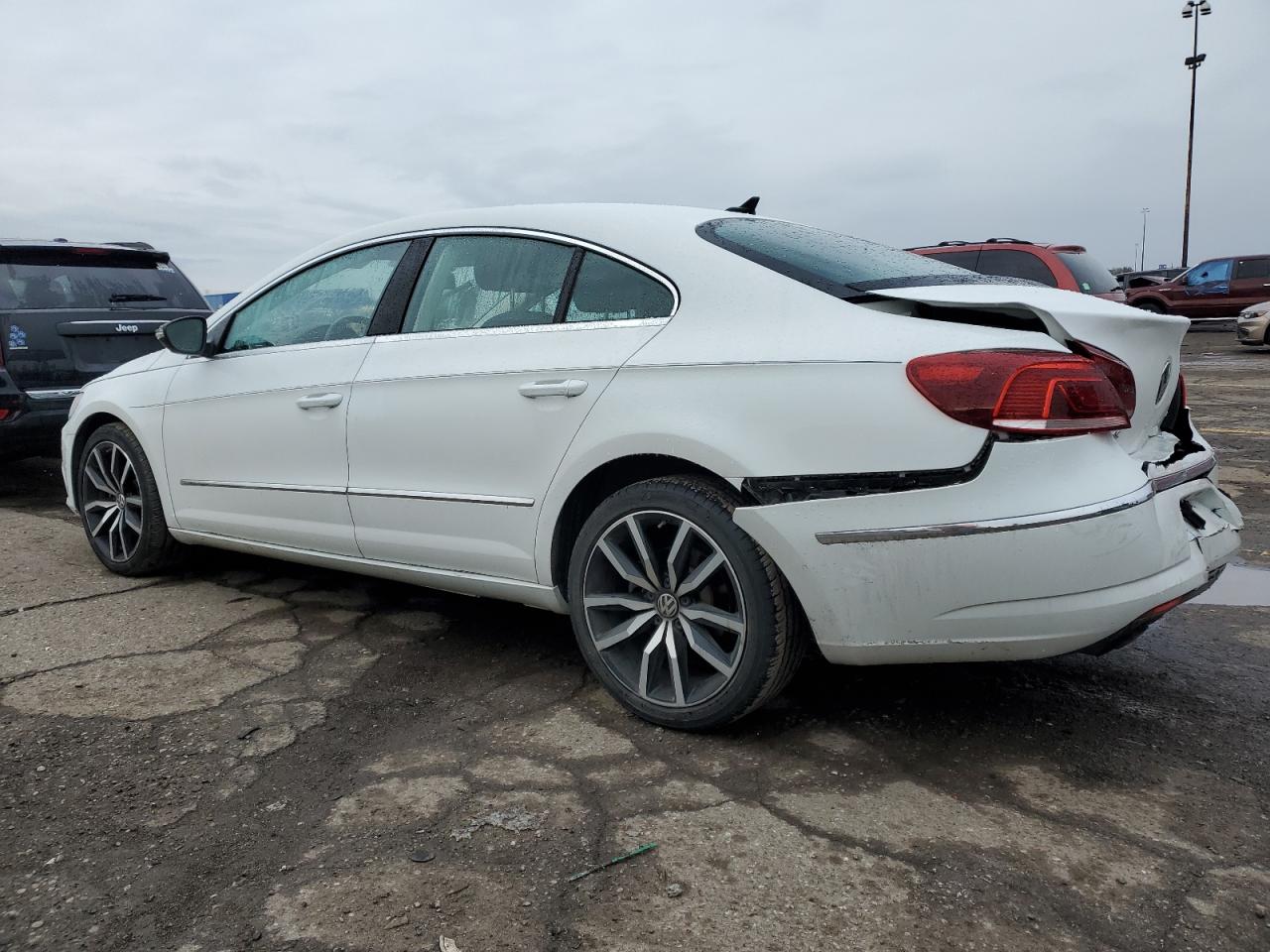 Изображение 2 2015 VOLKSWAGEN CC EXECUTIVE 2015 с VIN WVWRP7AN6FE829818