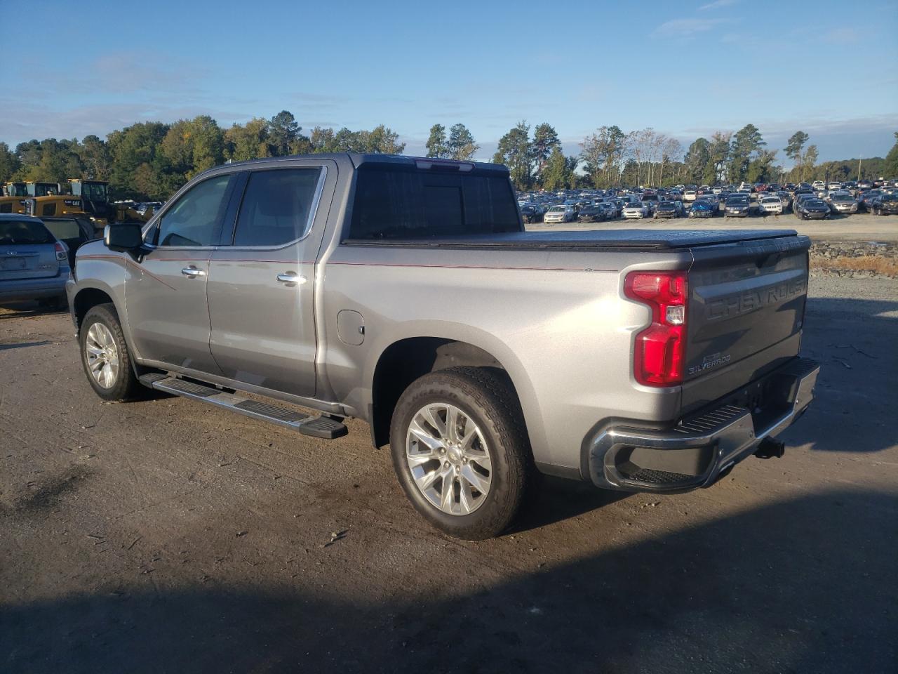 Image 2 of 2021 CHEVROLET SILVERADO K1500 LTZ 2021 with VIN 1GCUYGEL5MZ375700