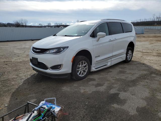 Image 1 of 2020 CHRYSLER PACIFICA TOURING L 2020 with VIN 2C4RC1BG2LR130161