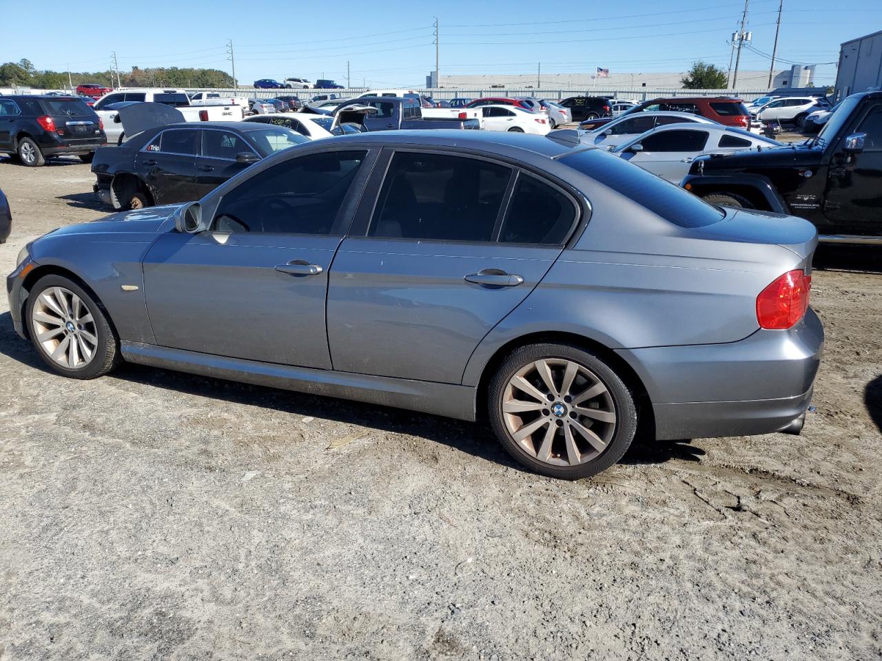 Изображение 2 2011 BMW 328 I 2011 с VIN WBAPH7C53BE679871