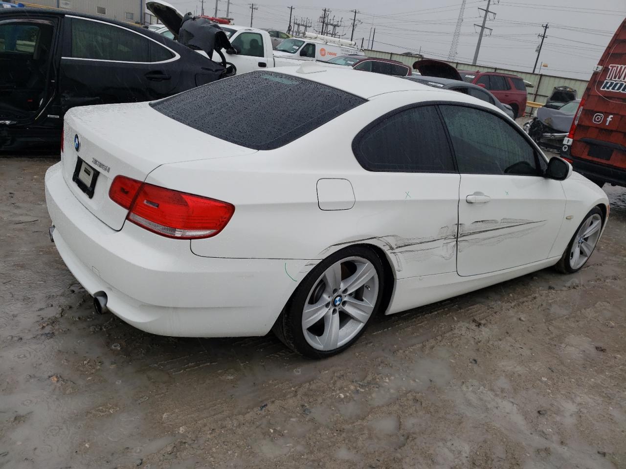 Image 3 of 2010 BMW 335 I 2010 with VIN WBAWB7C59AP049403