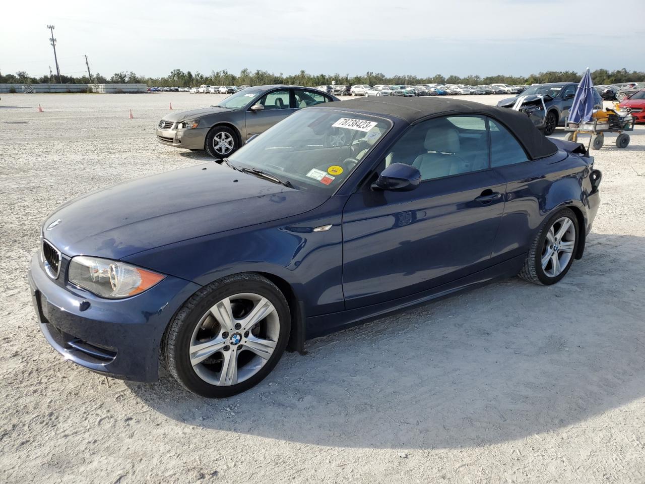 2010 BMW 128 I 2010 image