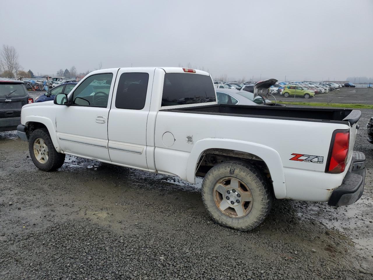 Изображение 2 2004 CHEVROLET SILVERADO K1500 2004 с VIN 1GCEK19TX4E103793