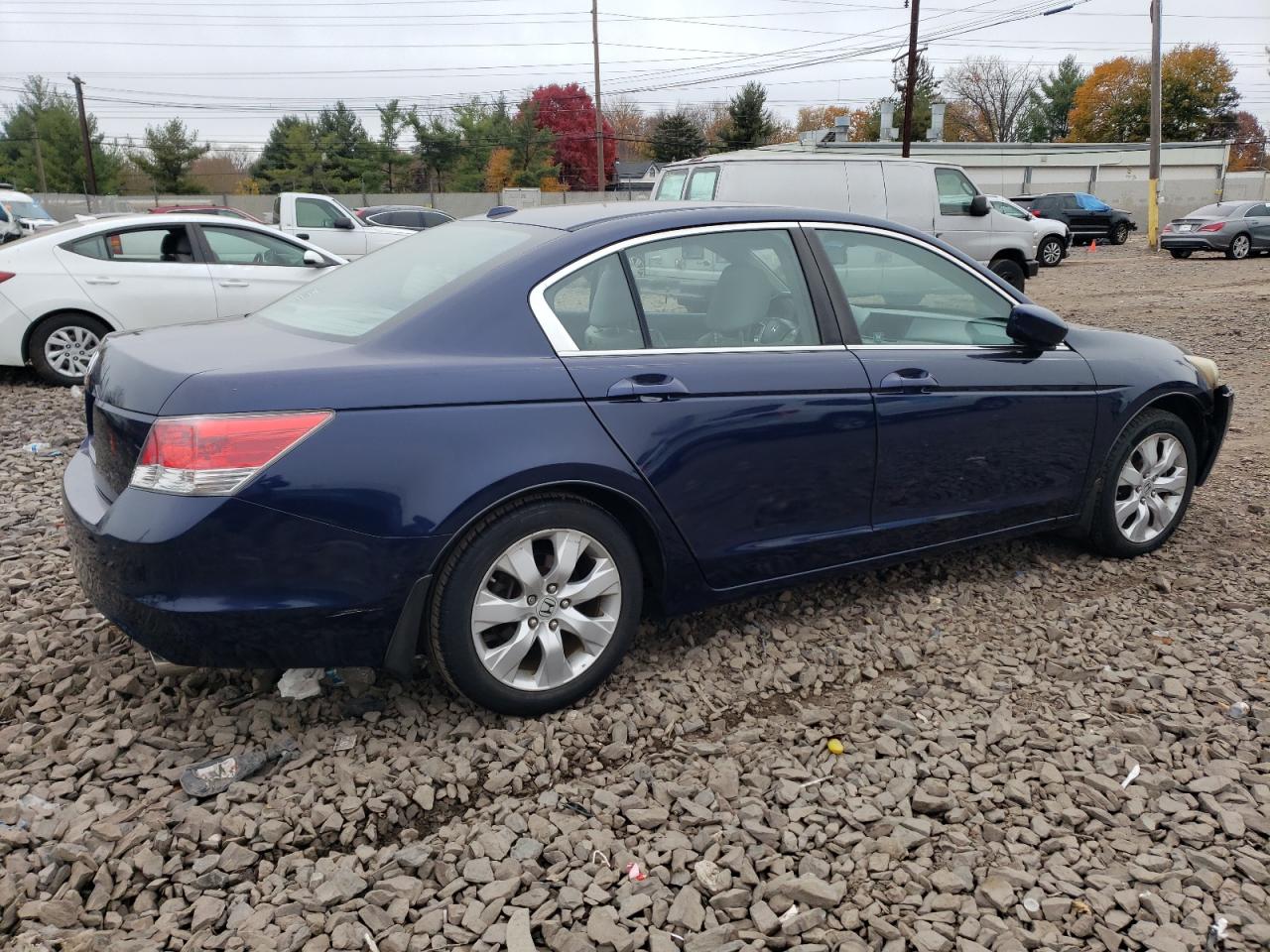 Image 3 of 2009 HONDA ACCORD EXL 2009 with VIN 1HGCP26869A016701