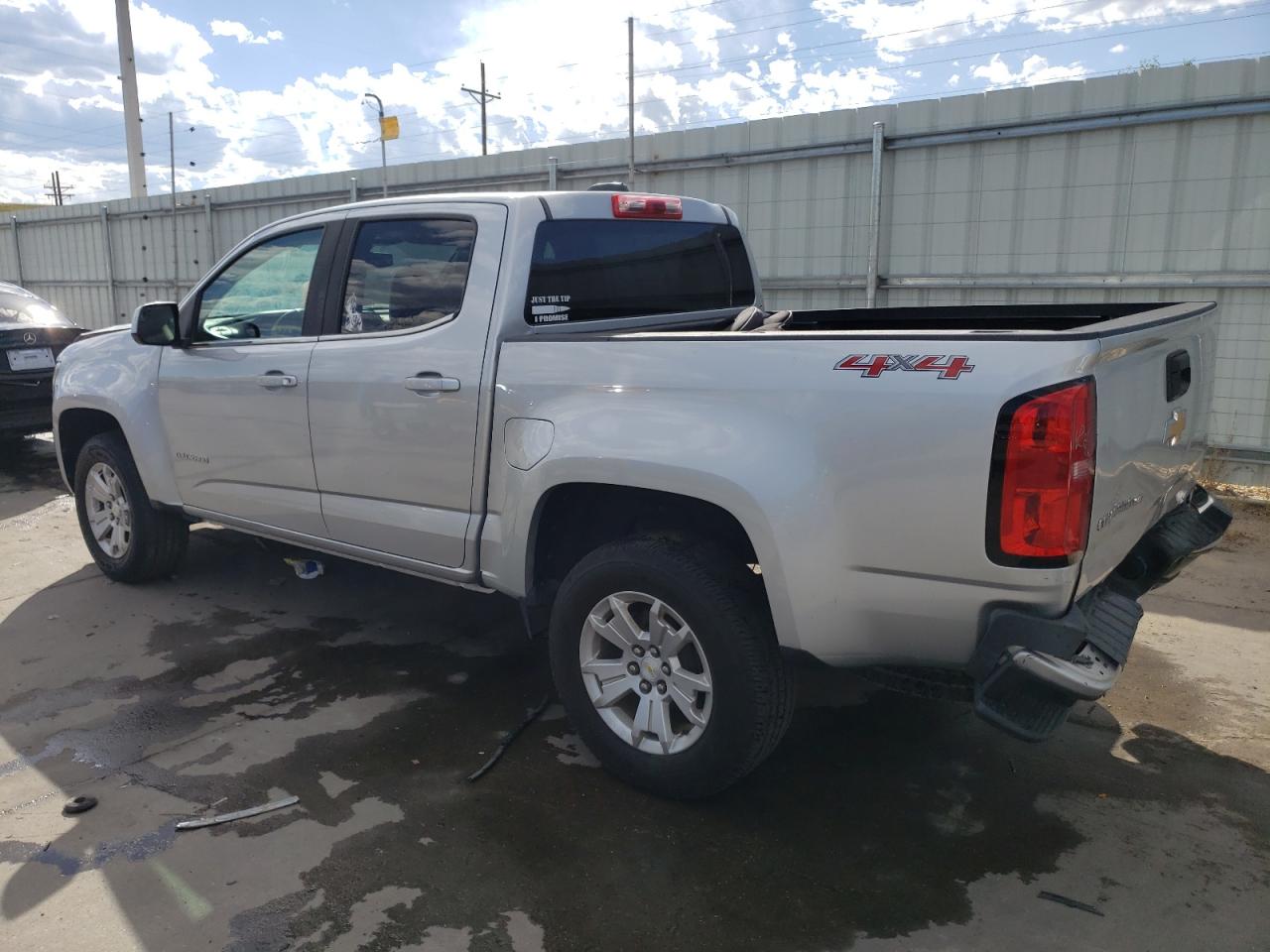 Image 2 of 2018 CHEVROLET COLORADO LT 2018 with VIN 1GCGTCEN3J1303815
