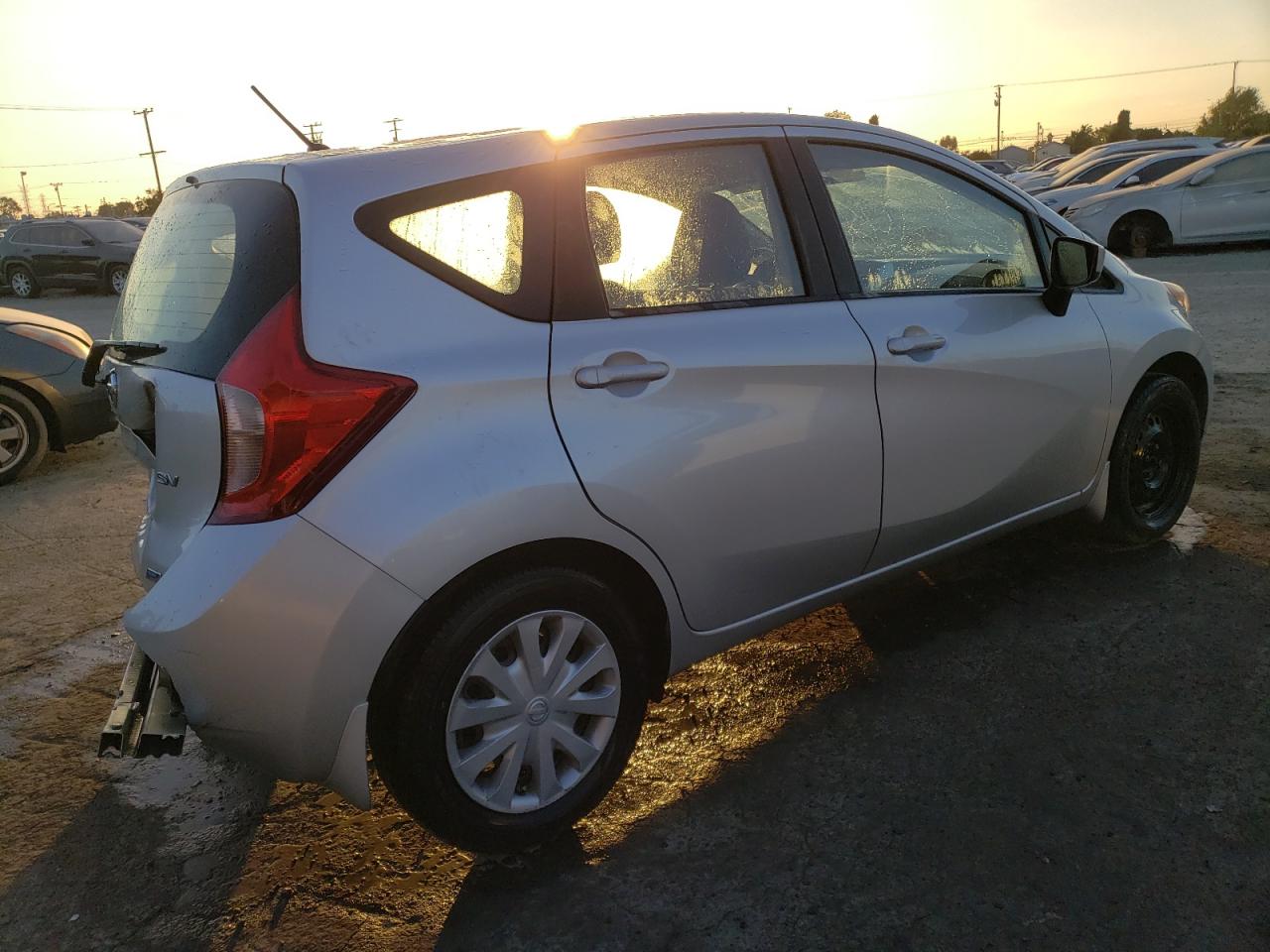 Obraz 3 z 2015 NISSAN VERSA NOTE S 2015 z VIN 3N1CE2CP3FL447231