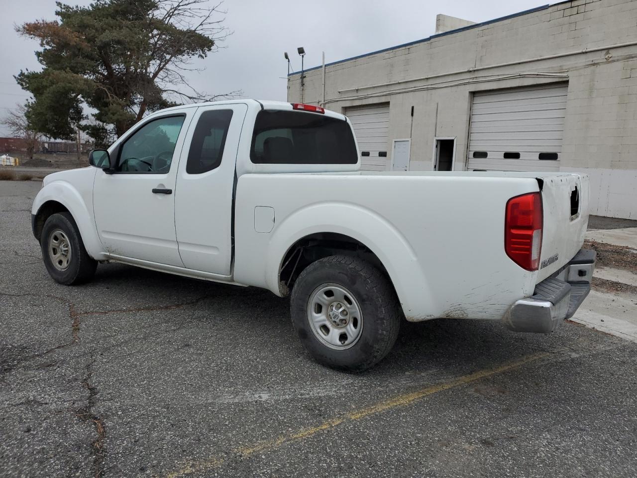 Image 2 of 2016 NISSAN FRONTIER S 2016 with VIN 1N6BD0CT2GN711549