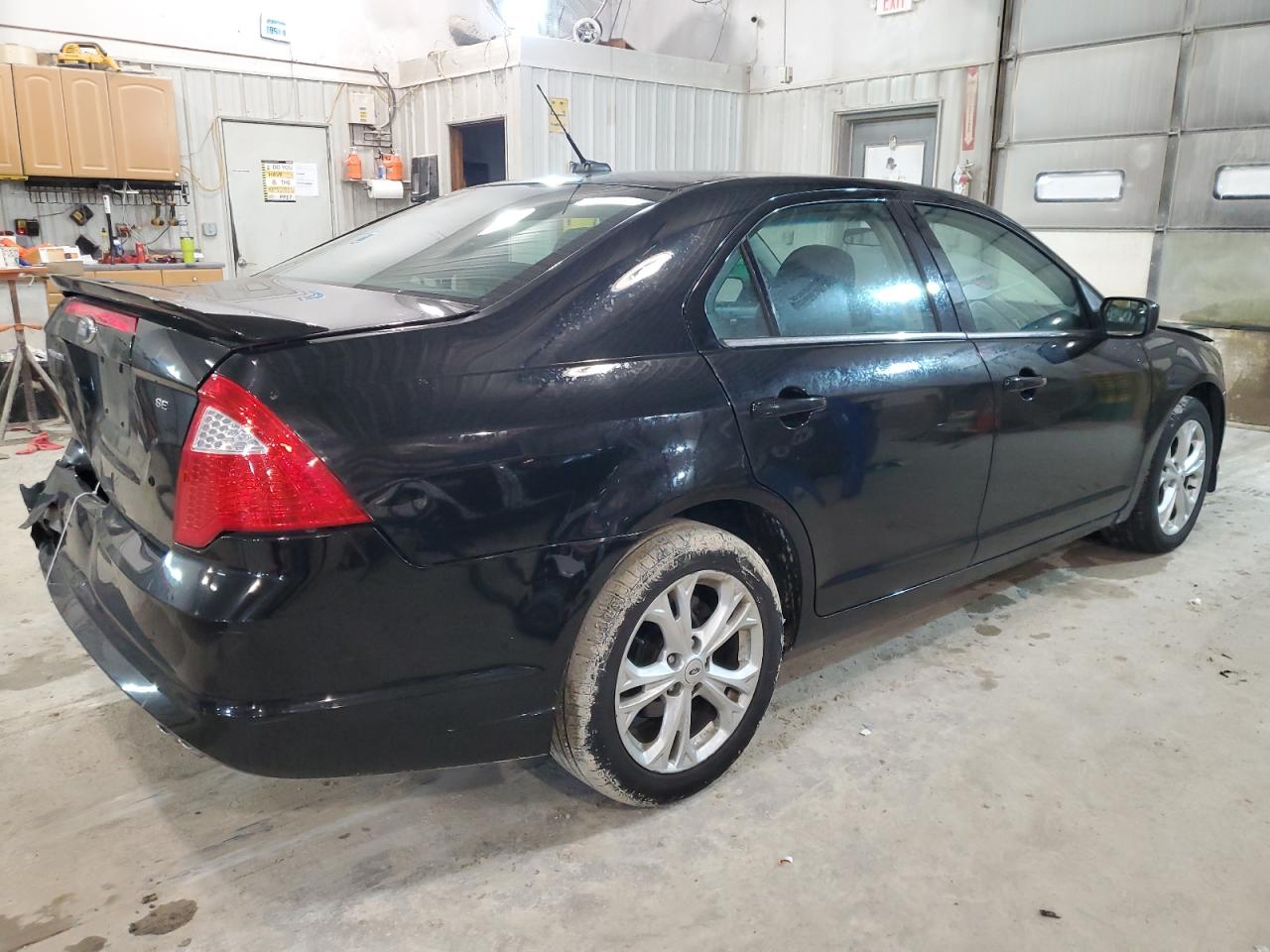 Obraz 3 z 2012 FORD FUSION SE 2012 z VIN 3FAHP0HA7CR124692