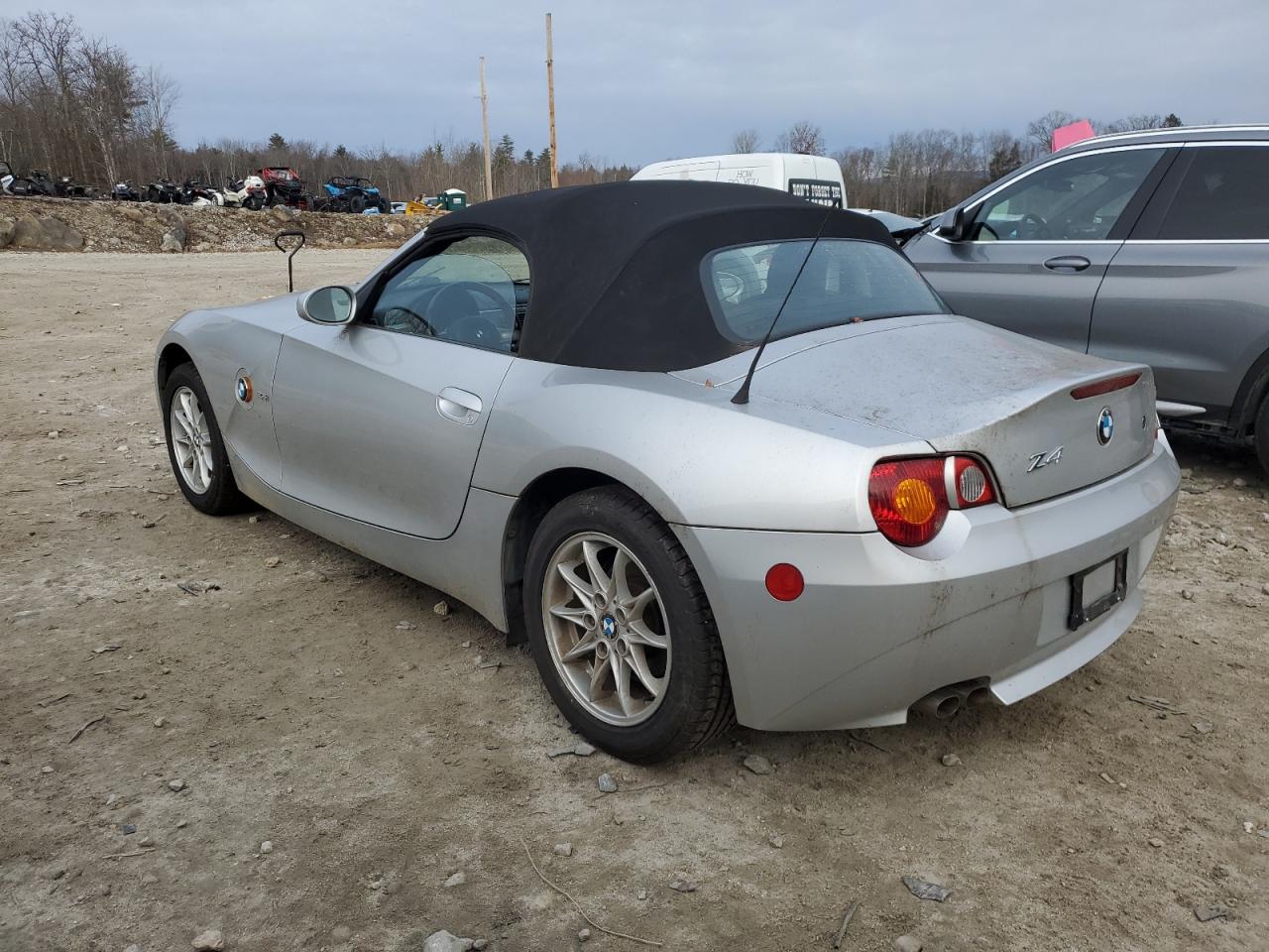 Obraz 2 z 2003 BMW Z4 2.5 2003 z VIN 4USBT33423LS43953