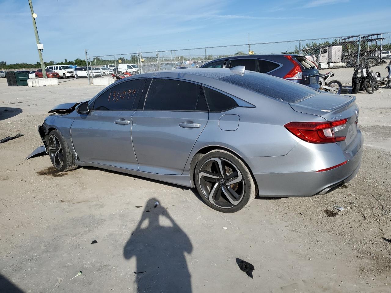 Obraz 2 z 2019 HONDA ACCORD SPORT 2019 z VIN 1HGCV1F31KA016793