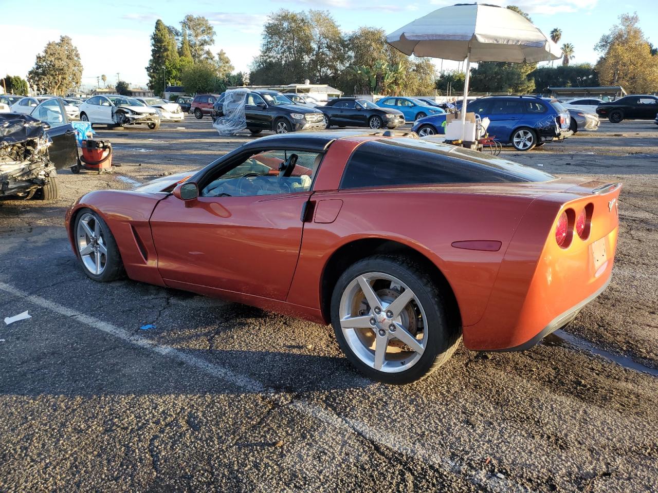 Image 2 of 2005 CHEVROLET CORVETTE  2005 with VIN 1G1YY24U955106244