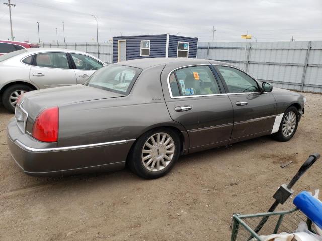 Изображение 3 2003 LINCOLN TOWN CAR EXECUTIVE 2003 с VIN 1LNHM81W73Y698150