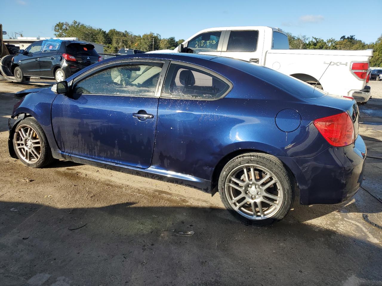 Image 2 of 2006 TOYOTA SCION TC  2006 with VIN JTKDE177460067102