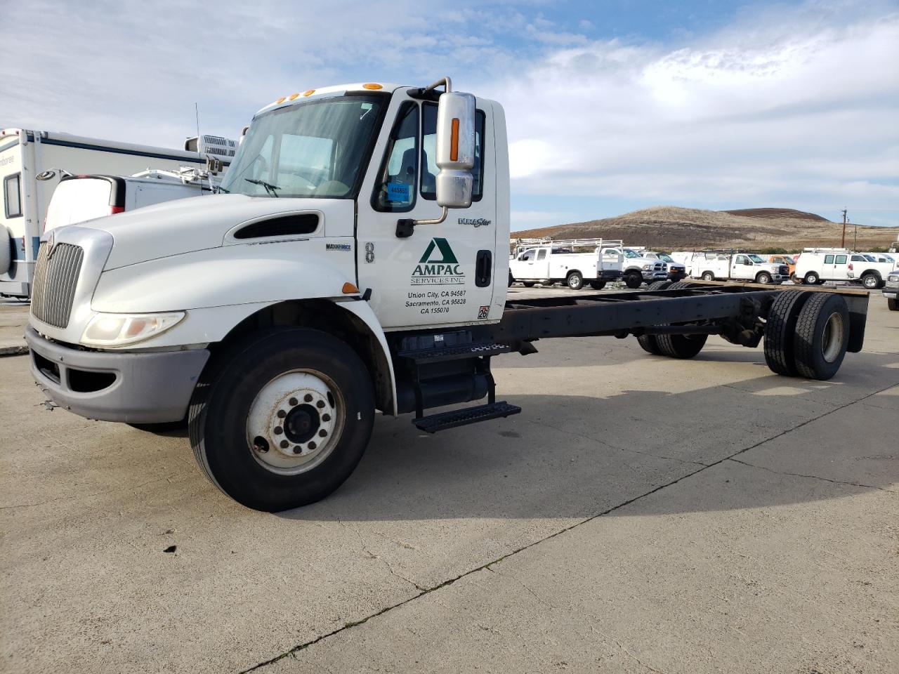 Obraz 1 z 2013 INTERNATIONAL 4000 4300 2013 z VIN 3HAMMAAL6DL239710