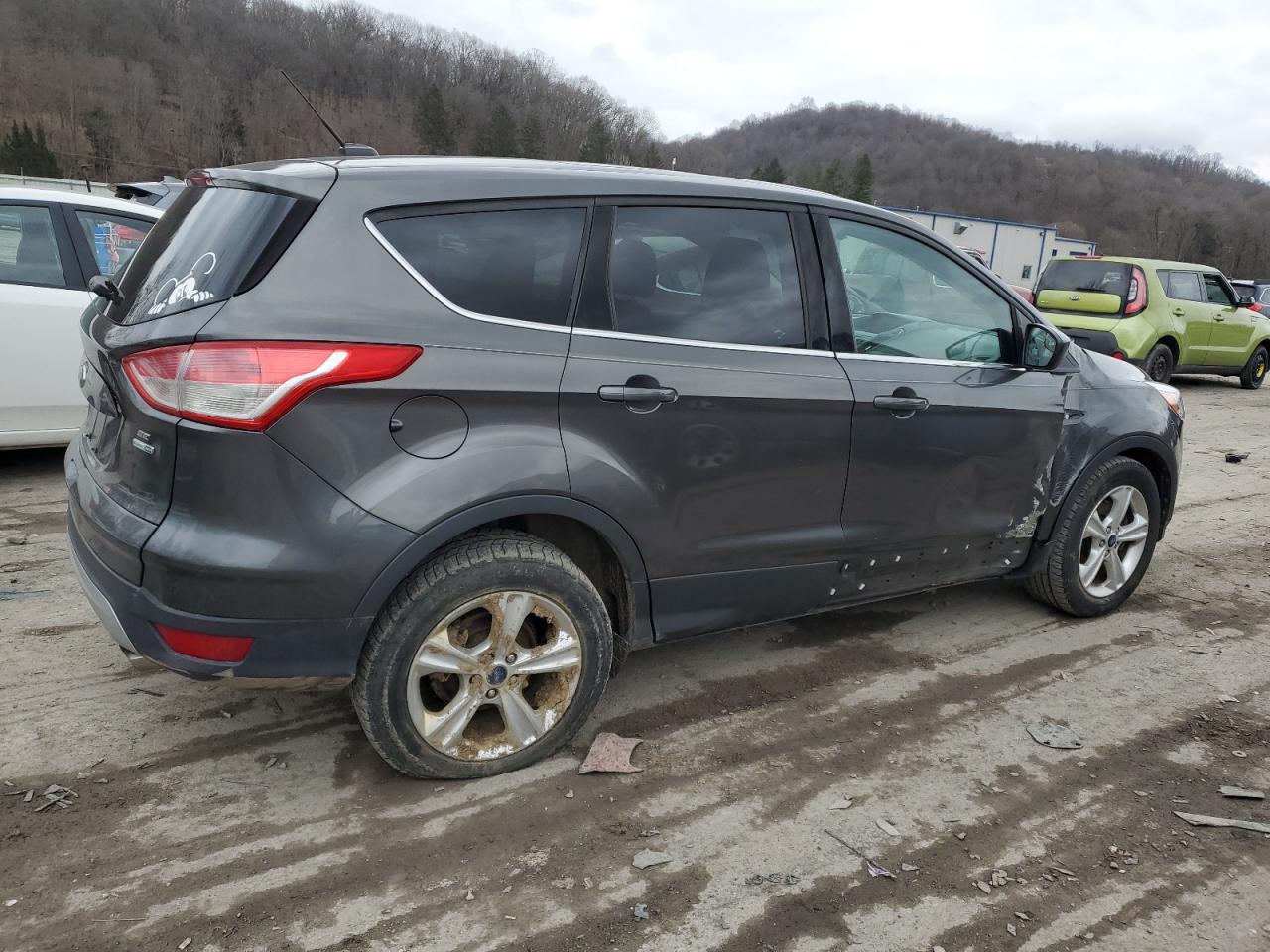 Изображение 3 2015 FORD ESCAPE SE 2015 с VIN 1FMCU9GX1FUA23311