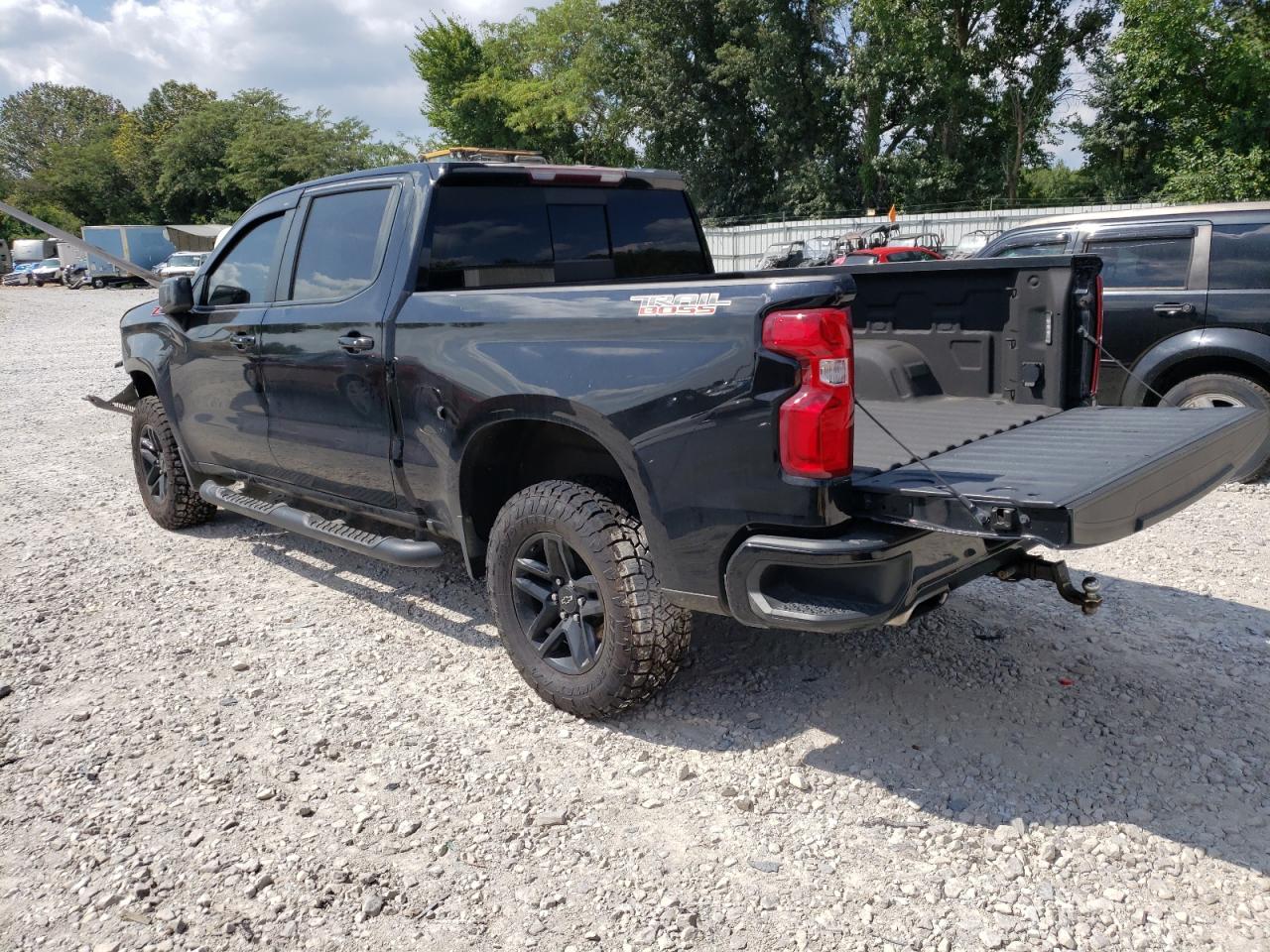 Изображение 2 2019 CHEVROLET SILVERADO K1500 LT TRAIL BOSS 2019 с VIN 1GCPYFED3KZ230300