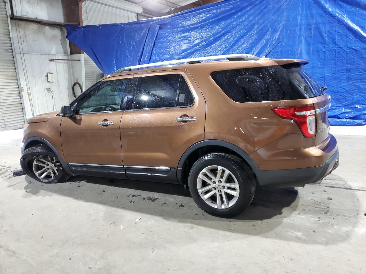 Изображение 2 2011 FORD EXPLORER LIMITED 2011 с VIN 1FMHK7F89BGA09580