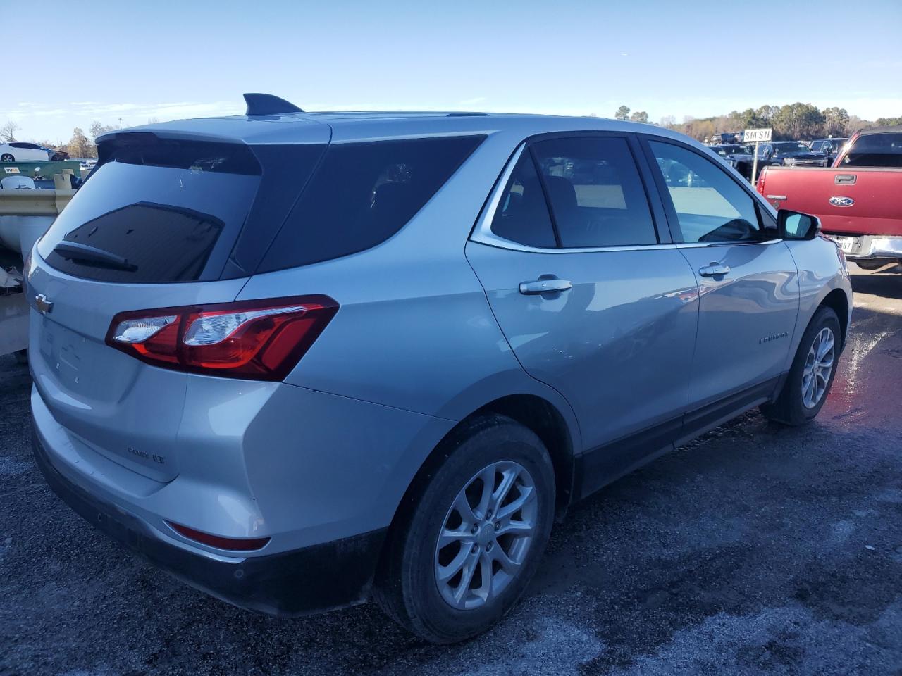 Image 3 of 2018 CHEVROLET EQUINOX LT 2018 with VIN 2GNAXSEV2J6311199