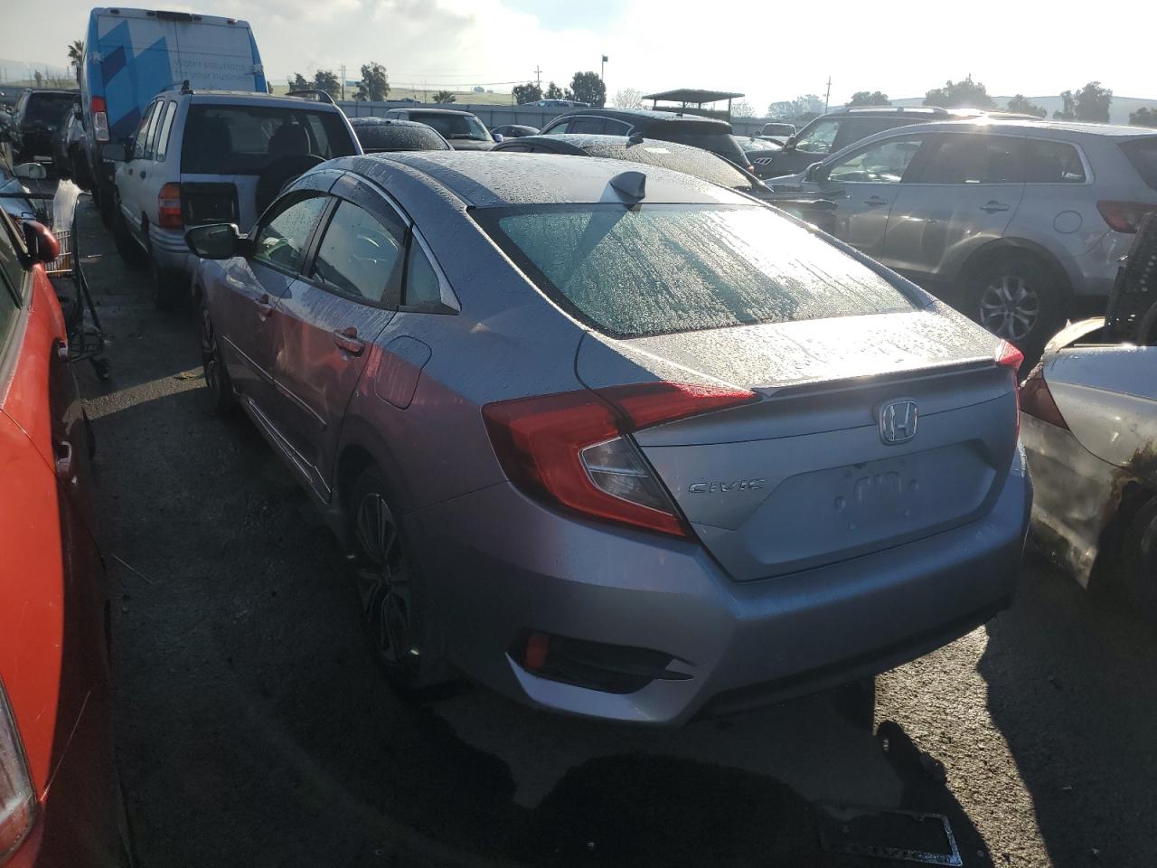 Image 2 of 2017 HONDA CIVIC EXL 2017 with VIN 2HGFC1F78HH637965