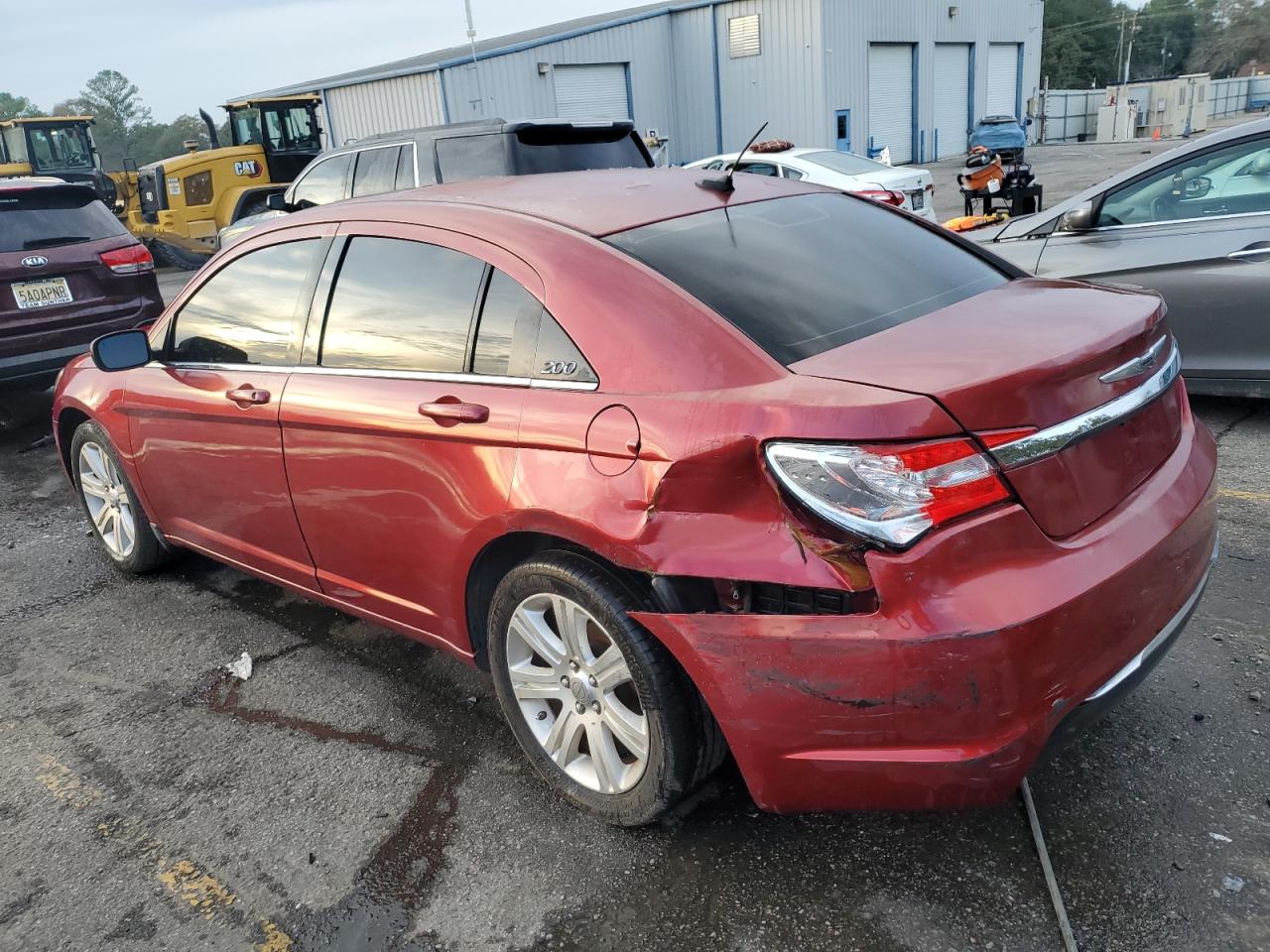 Изображение 2 2013 CHRYSLER 200 TOURING 2013 с VIN 1C3CCBBB2DN573588